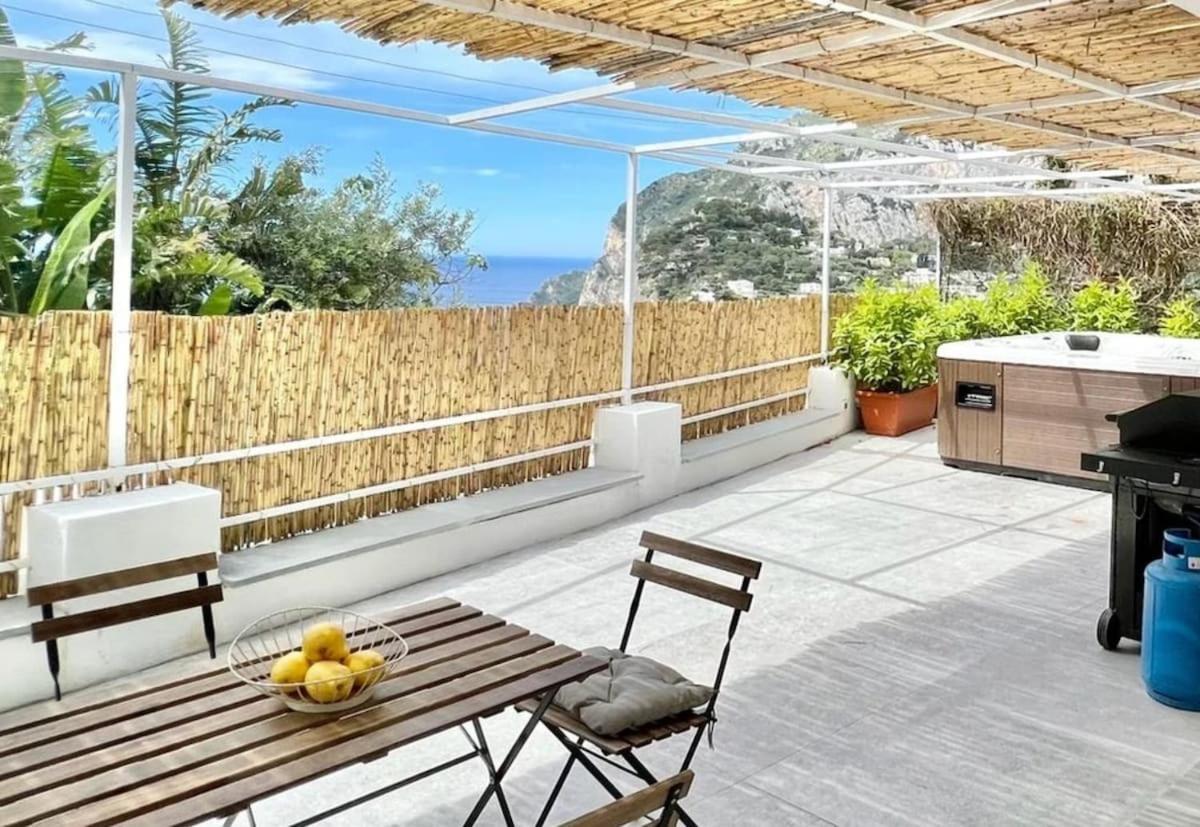 Casa Nannina - Seaview Terrace With Jacuzzi In Capri Apartment Bilik gambar